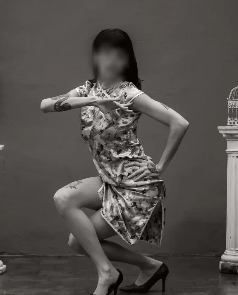 Yasmin, 30